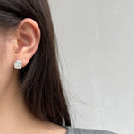 Princessy Asscher-cut Earrings