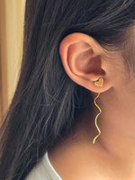 Gold Heart Curly Sui Dhaaga Earrings