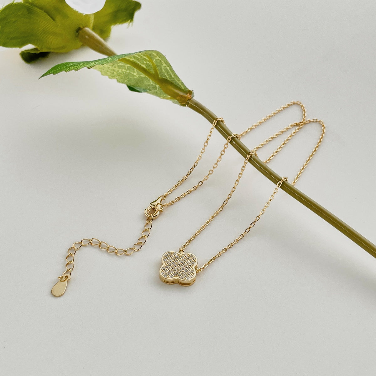 Clover Dazzle Necklace