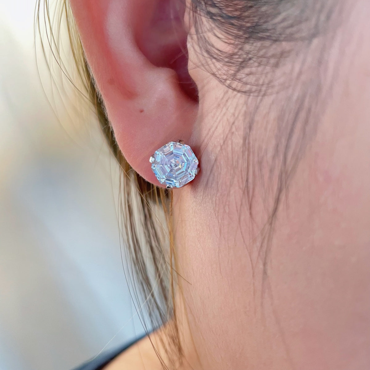 Princessy Asscher-cut Earrings