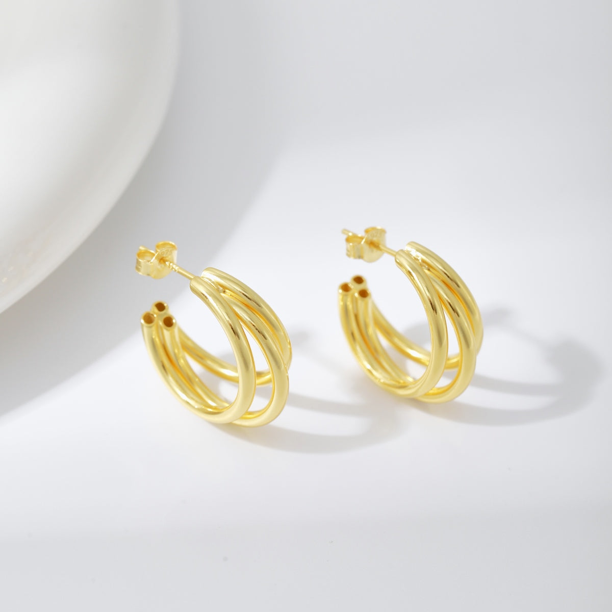 Tri-circle Slay Hoops