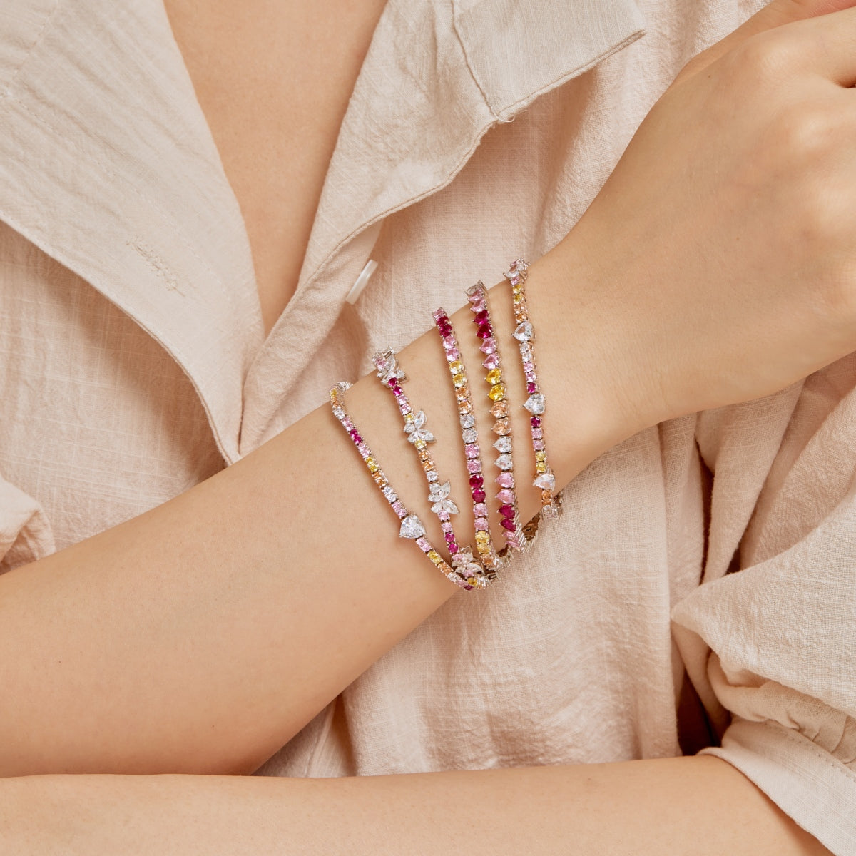 Vibrant Hearts Tennis Bracelet