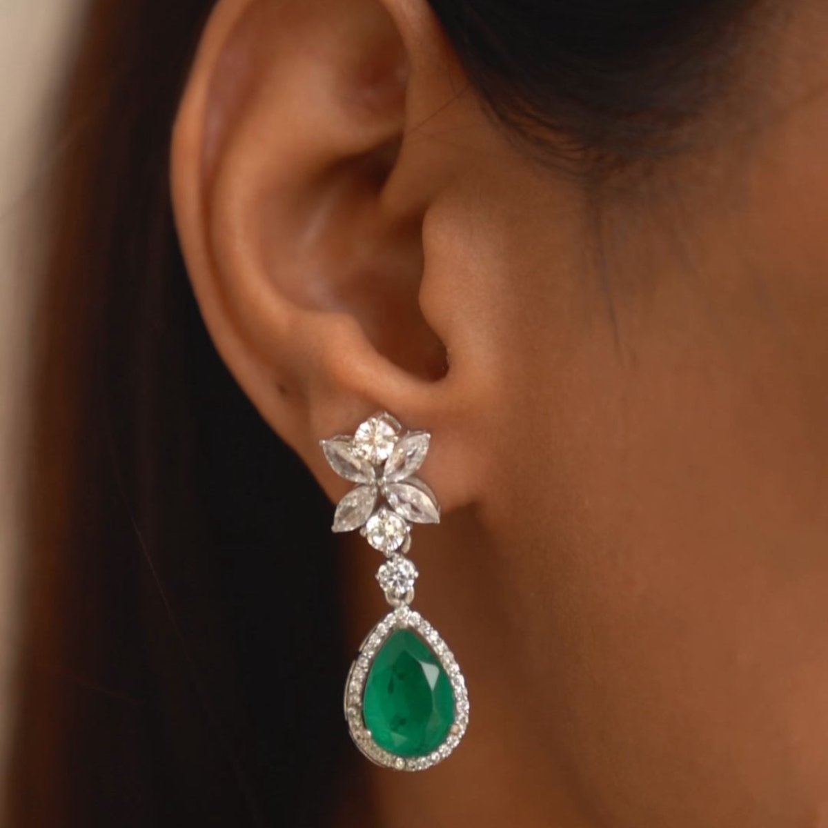 Dreamy Emerald Earrings