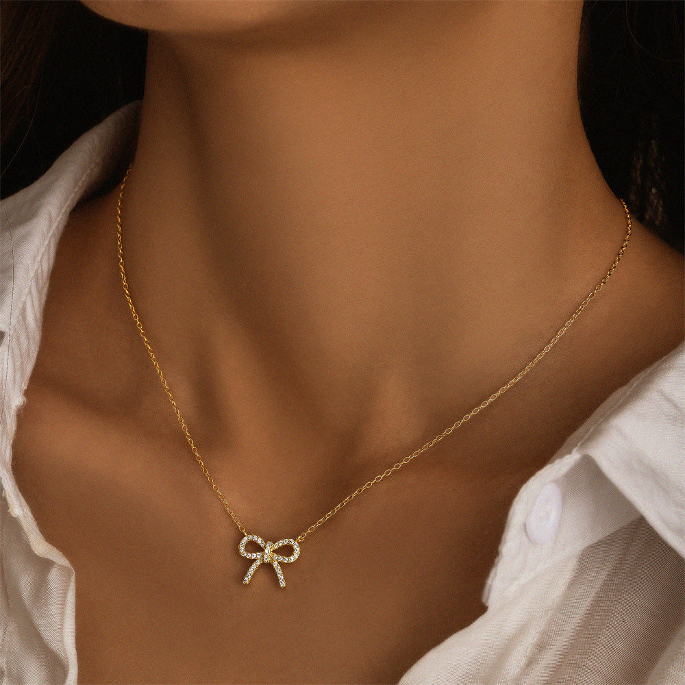 Dainty Gift Bow Necklace